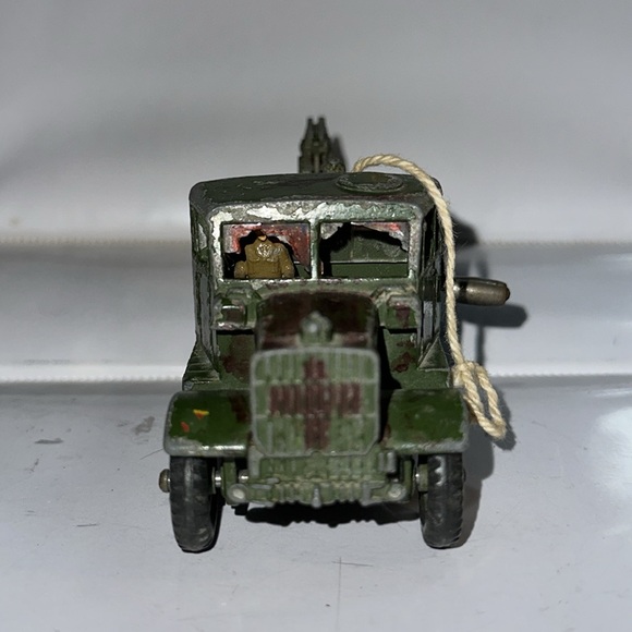 3x Dinky Toys Scammell Recovery Tractor (No. 661) - all in "as is" condition - Picture 12 of 16